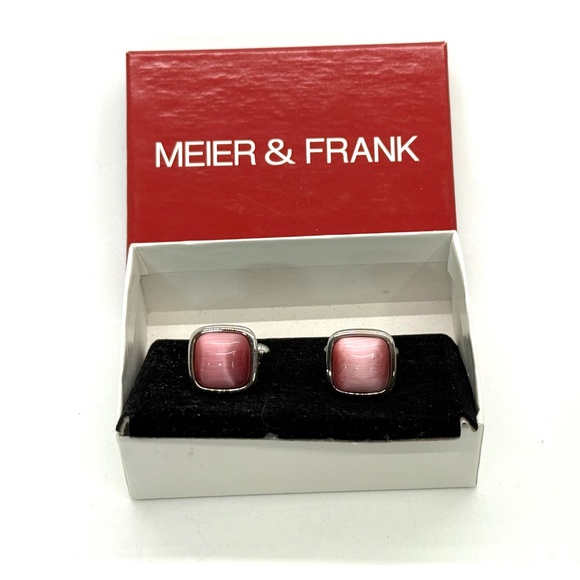 Meier & Frank Vintage Square Pink Cabochon Stone Silver Tone Cufflinks in Box - Picture 2 of 5